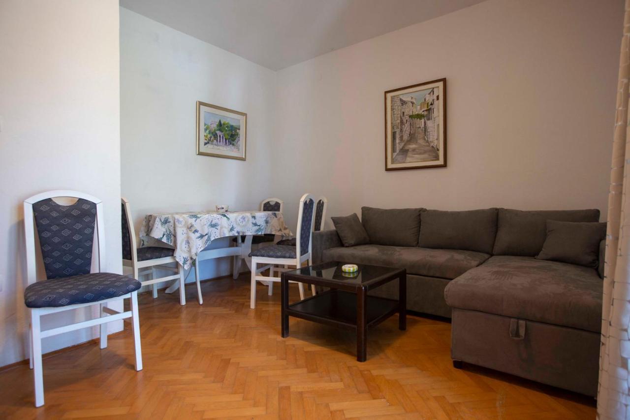 Apartments Davorka Simuni Exterior photo
